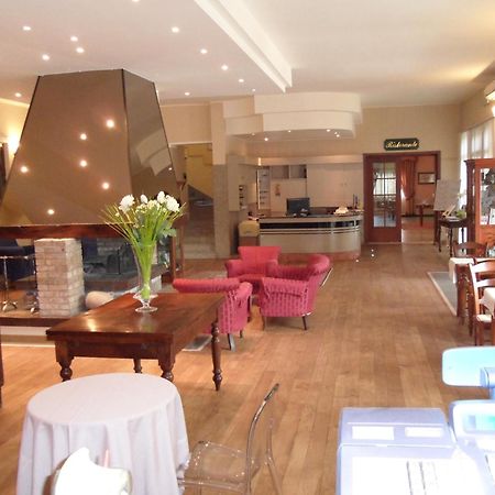 Hotel Giardino San Lorenzo in Campo Exteriör bild